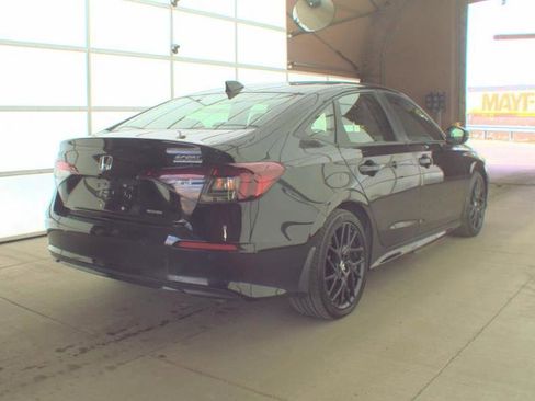 Used 2025 Honda Civic Sport Touring image 7