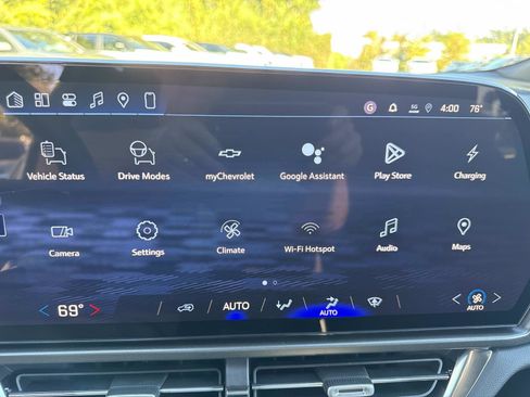 New 2026 Chevrolet Equinox EV LT image 23