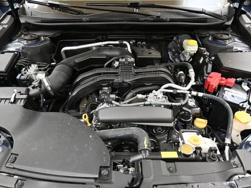 Certified 2025 Subaru Outback Onyx Edition AWD/4WD image 9