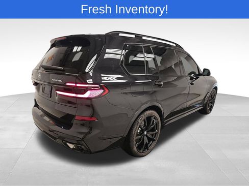 Certified 2025 BMW X7 xDrive40i w/ M Sport Package AWD/4WD image 4