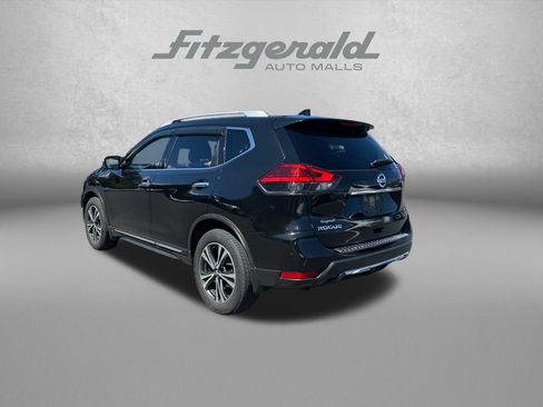 Used 2017 Nissan Rogue SL w/ SL Premium Package AWD/4WD image 6
