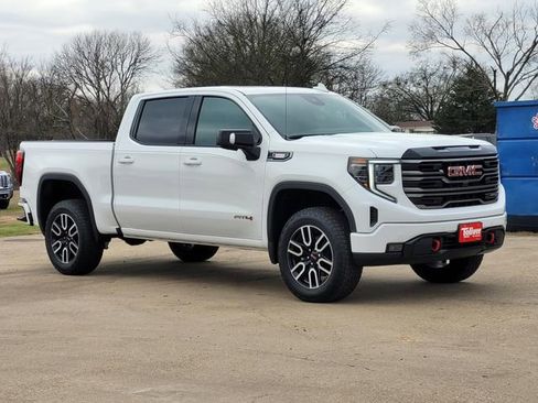 New 2026 GMC Sierra 1500 AT4 w/ Technology Package image 2