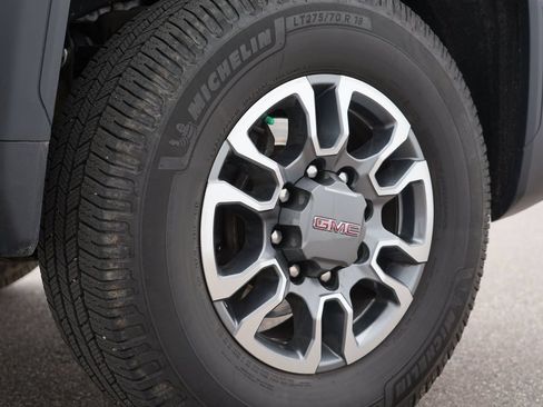 Used 2024 GMC Sierra 3500 Pro AWD/4WD image 30
