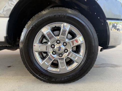 Used 2014 Ford F150 XLT w/ Equipment Group 302A Luxury image 9