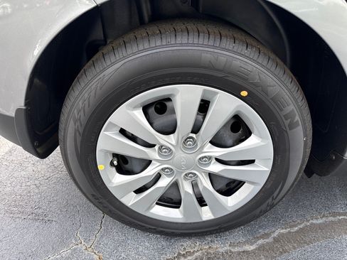 New 2025 Kia Soul LX FWD image 8