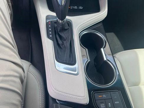 Certified 2023 Cadillac CT4 Luxury w/ Sun And Sound Package image 14