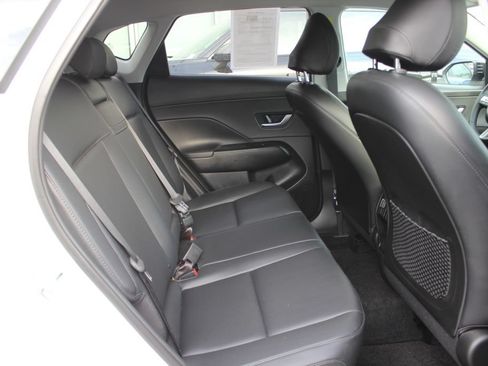Used 2026 Hyundai Kona SEL Premium AWD/4WD image 31