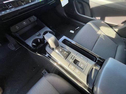 New 2026 Toyota Prius LE image 8