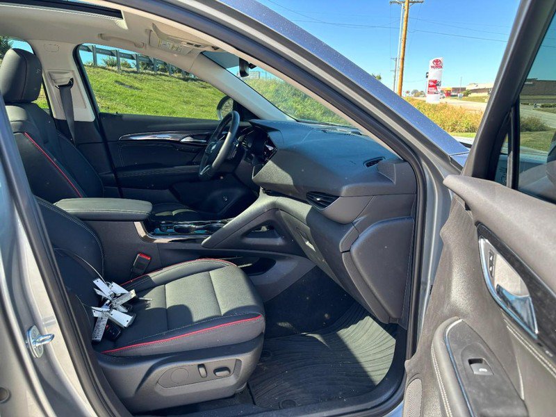 Used 2023 Buick Envision Essence w/ Sport Touring Package AWD/4WD image 12