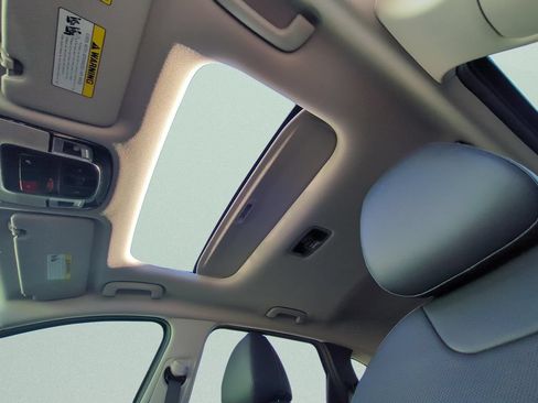 Used 2025 Hyundai Tucson SEL AWD/4WD image 17