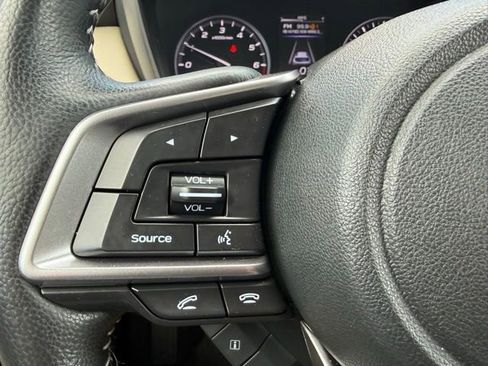 Used 2022 Subaru Outback Limited AWD/4WD image 28
