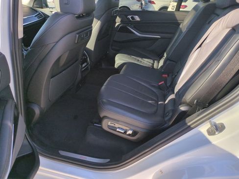 Used 2020 BMW X7 xDrive40i w/ Premium Package image 21