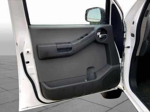Used 2012 Nissan Xterra S RWD image 20
