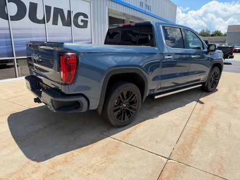 New 2026 GMC Sierra 1500 Denali w/ Denali Reserve Package AWD/4WD image 3