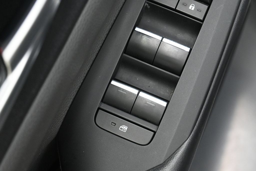 Certified 2024 Toyota Prius XLE FWD image 13