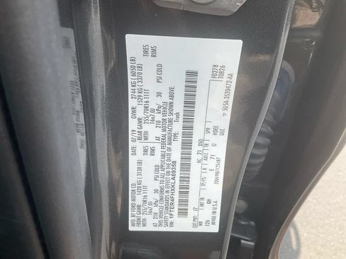 Certified 2019 Ford Ranger XL w/ Equipment Group 101A Mid AWD/4WD image 18