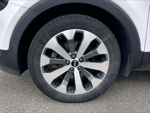 Used 2021 Kia Telluride S image 7