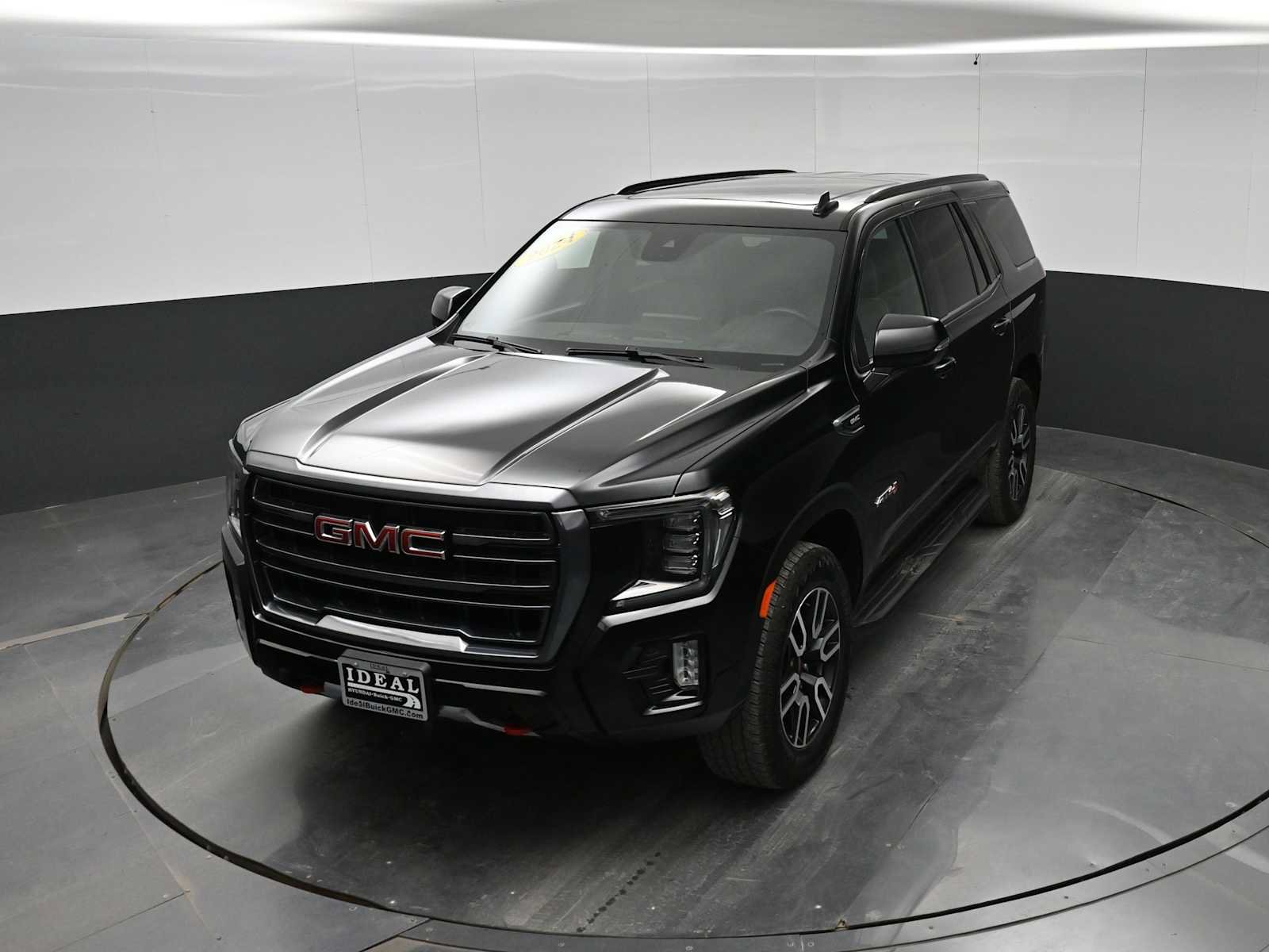 Used 2024 GMC Yukon AT4 AWD/4WD image 26