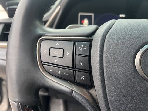 Used 2019 Lexus ES 350 image 19