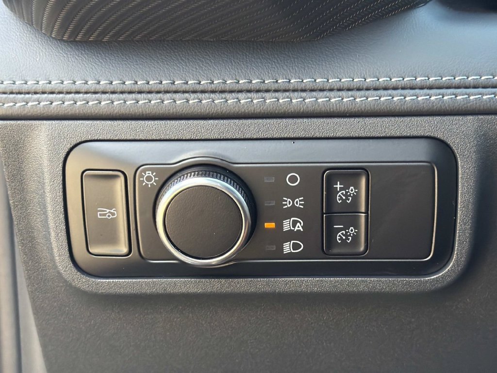 Used 2024 Ford Mustang GT Premium RWD image 31