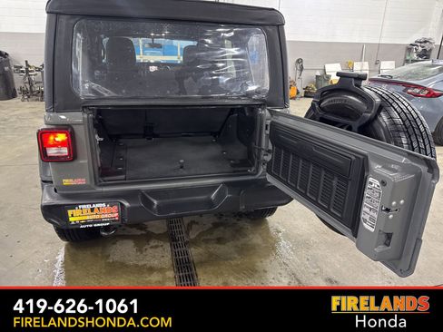 Used 2020 Jeep Wrangler Unlimited Sport image 29