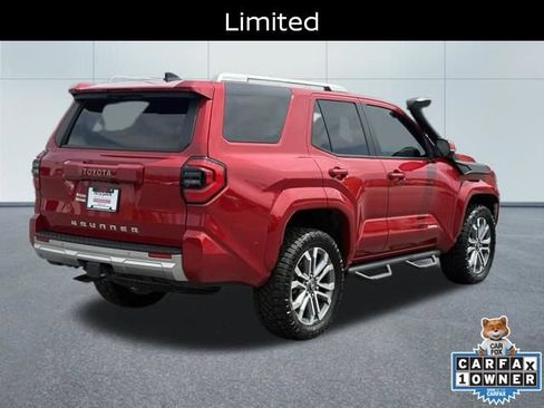 Used 2025 Toyota 4Runner Limited AWD/4WD image 3