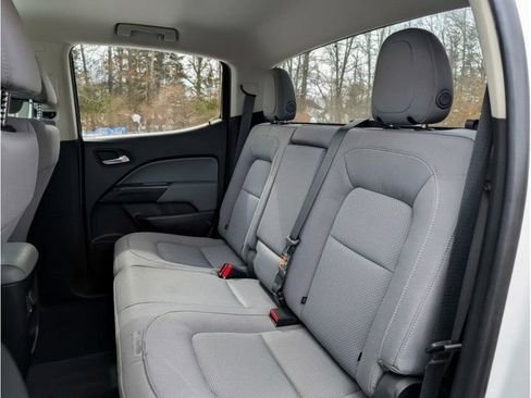 Used 2020 Chevrolet Colorado LT image 14