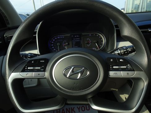 Used 2024 Hyundai Tucson SEL FWD image 20
