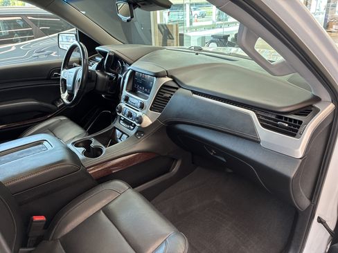 Used 2020 GMC Yukon SLT AWD/4WD image 18