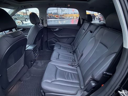 Used 2022 Audi Q7 3.0T Premium Plus image 13