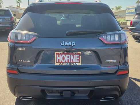 Used 2021 Jeep Cherokee Latitude Lux w/ Comfort/Convenience Group image 6