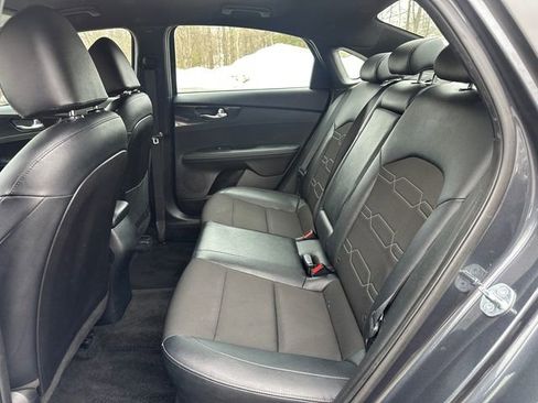 Used 2023 Kia Forte GT-Line w/ GT-Line Technology Package image 15