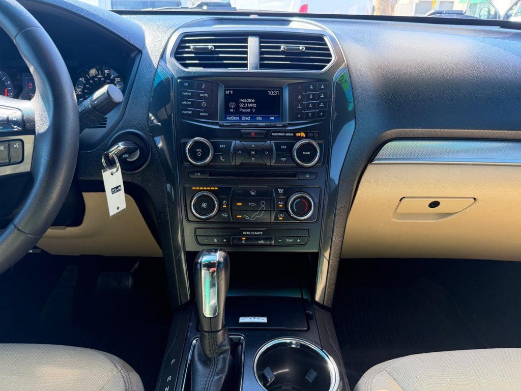 Used 2017 Ford Explorer 4WD image 25