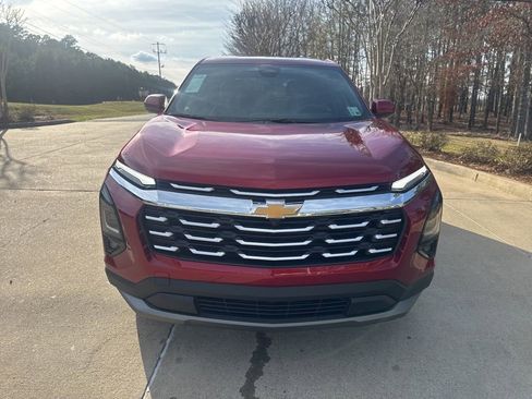 New 2026 Chevrolet Equinox LT w/ Safety and Technology Package FWD image 12