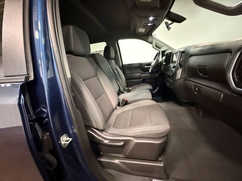 Used 2021 Chevrolet Silverado 1500 LT w/ Z71 Off-Road Package image 13