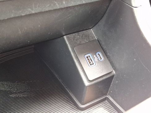 Used 2024 Ford Edge SEL AWD/4WD image 22