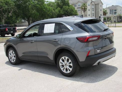 Used 2024 Ford Escape Active AWD/4WD image 8