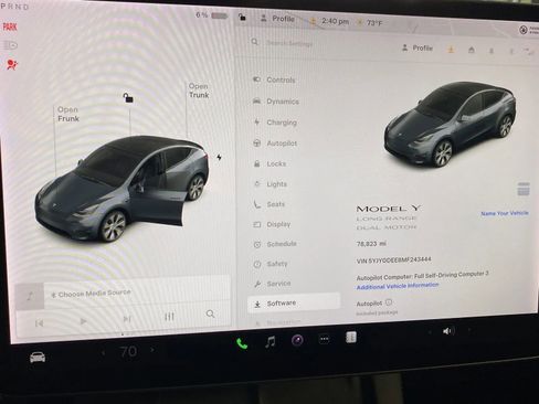 Used 2021 Tesla Model Y Long Range AWD/4WD image 13