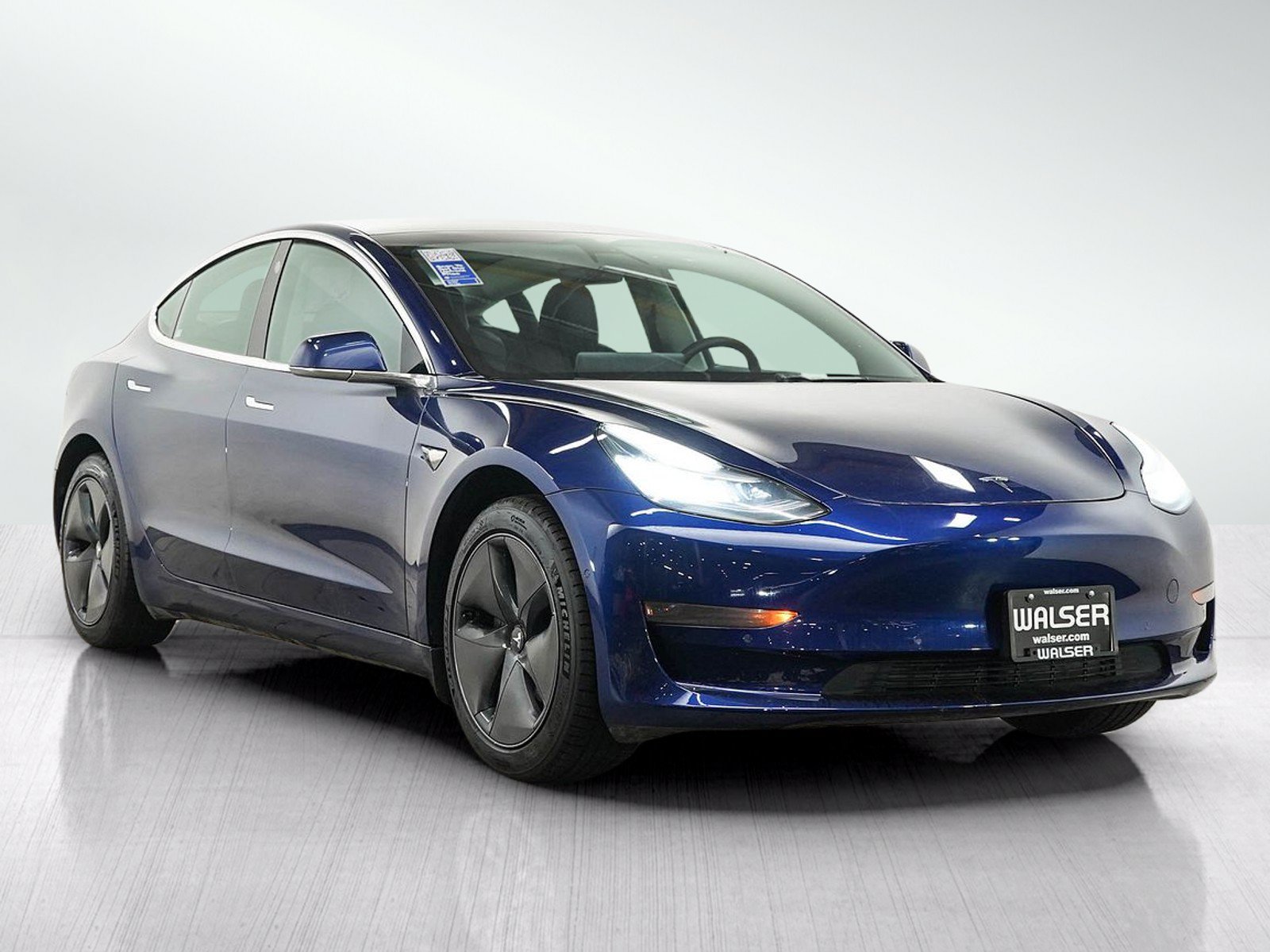 Used 2020 Tesla Model 3 Standard Range RWD image 7