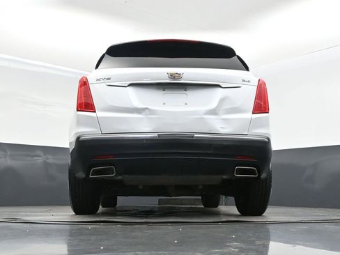 Used 2018 Cadillac XT5 Luxury image 40