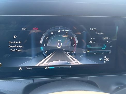 Used 2017 Mercedes-Benz E 300 4MATIC image 34