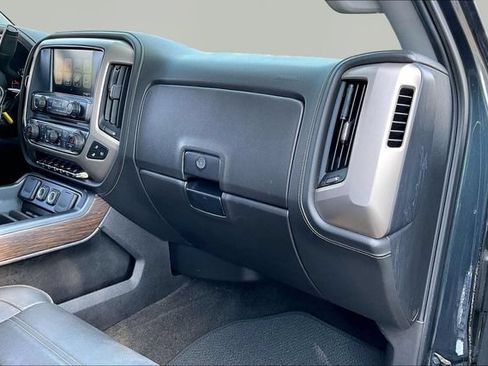 Used 2018 GMC Sierra 1500 Denali AWD/4WD image 15
