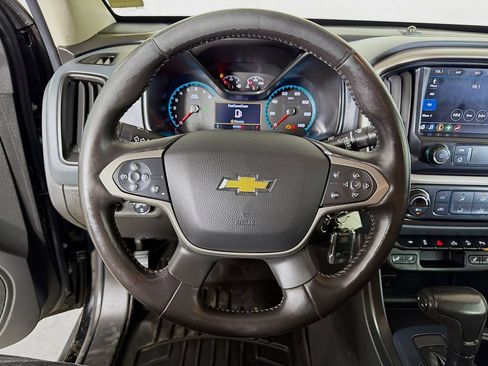 Used 2020 Chevrolet Colorado Z71 AWD/4WD image 13