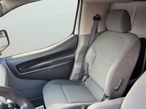 Used 2014 Nissan NV200 S w/ Back Door Glass Package FWD image 13