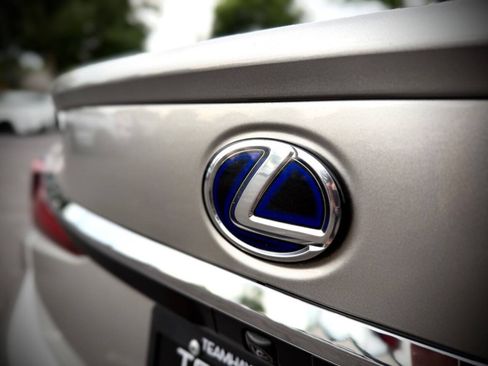 Used 2021 Lexus ES 300h w/ Premium Package FWD image 10