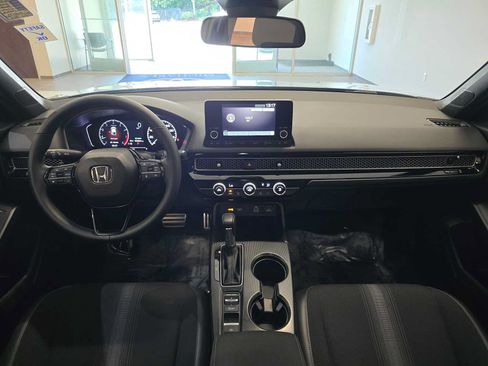 Used 2024 Honda Civic Sport image 10