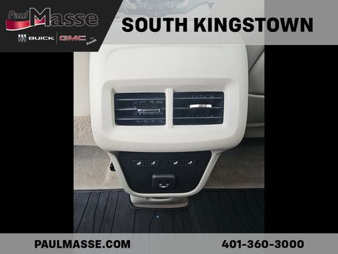 Used 2020 GMC Terrain Denali w/ Denali Premium Package AWD/4WD image 21