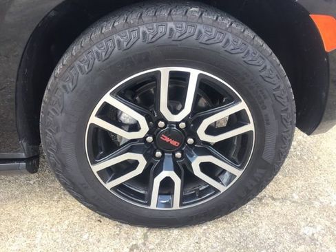 Certified 2024 GMC Yukon AT4 w/ AT4 Premium Plus Package image 10