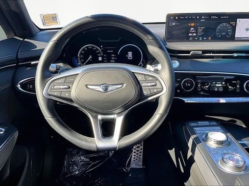 Used 2025 Genesis GV70 2.5T w/ Sport Prestige Package image 8