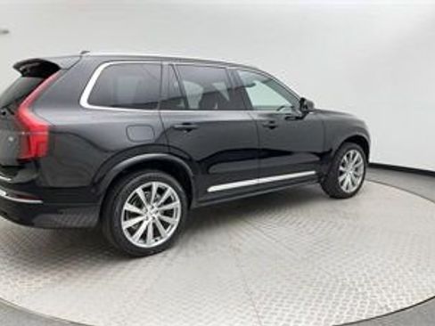 Certified 2025 Volvo XC90 B5 Plus w/ Protection Package Premier image 2